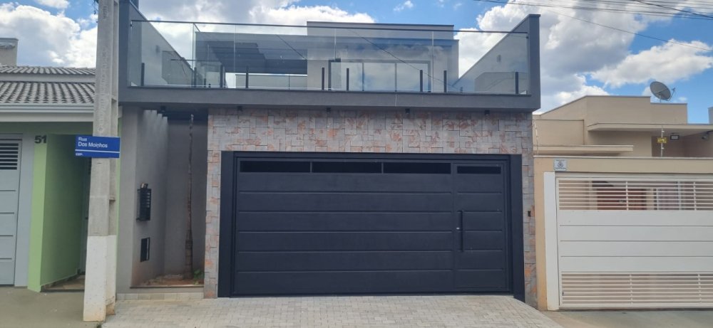 Sobrado - Venda - Residencial Rotterdam - Bragança Paulista - SP